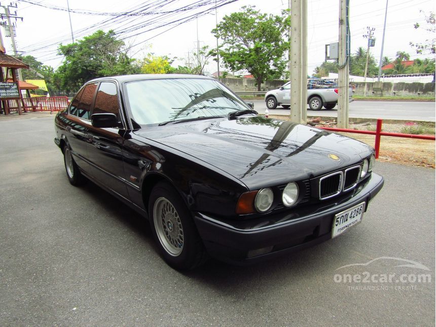 1997 BMW 525i Sedan