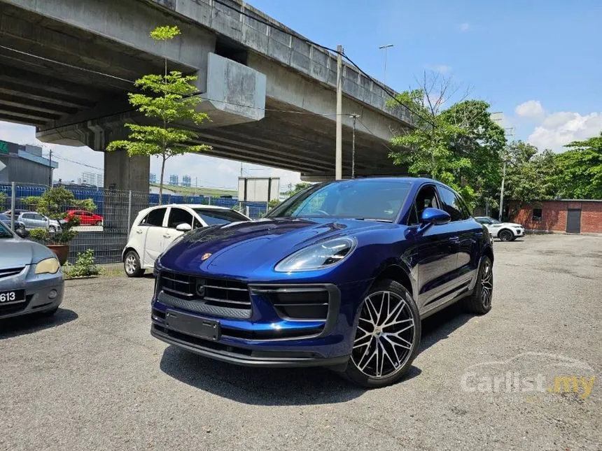 2022 Porsche Macan SUV