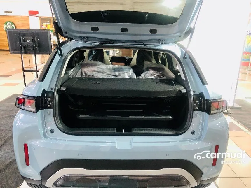 2025 Suzuki Fronx SGX 2-tone Hybrid SUV