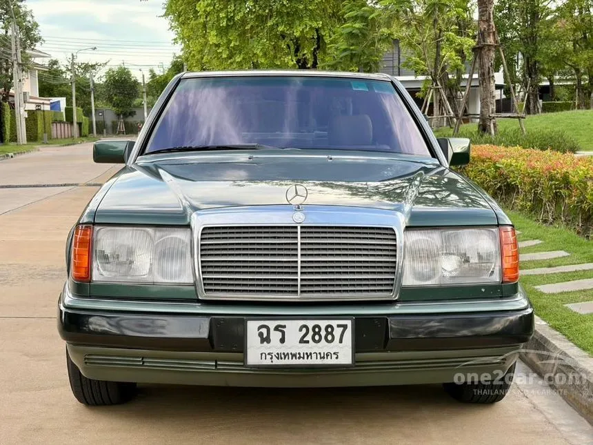 1993 Mercedes-Benz 300E Sedan