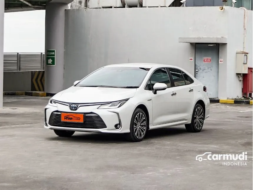 2021 Toyota Corolla Altis Hybrid Sedan