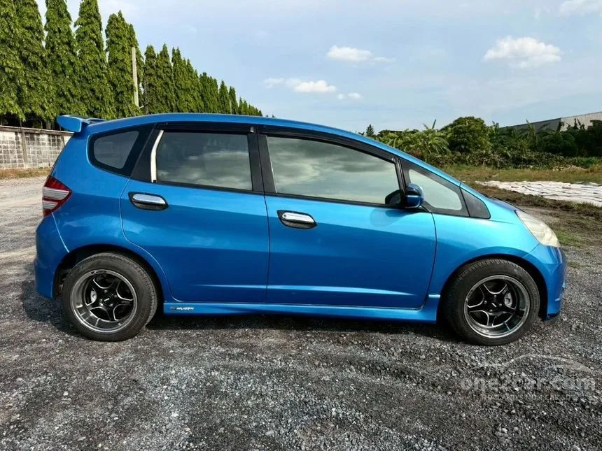 2010 Honda JAZZ V Active Plus (SRS) Hatchback