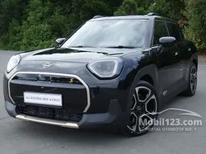 2025 MINI Aceman SE Hatchback