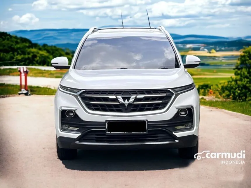 Jual Mobil Wuling Almaz 2019 LT Lux Exclusive 1.5 di Jawa Timur Automatic Wagon Putih Rp 205.000.000