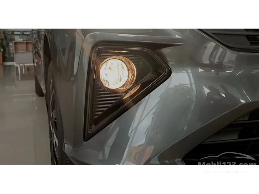 2023 Daihatsu Sigra R MPV
