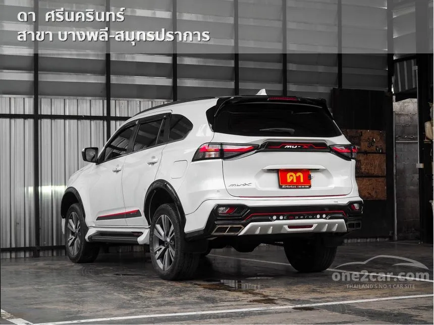 2023 Isuzu MU-X Ultimate SUV