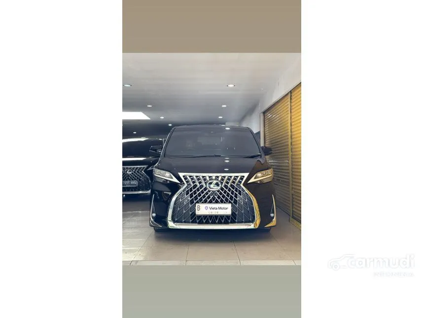 2023 Lexus LM 350 7 Seater MPV