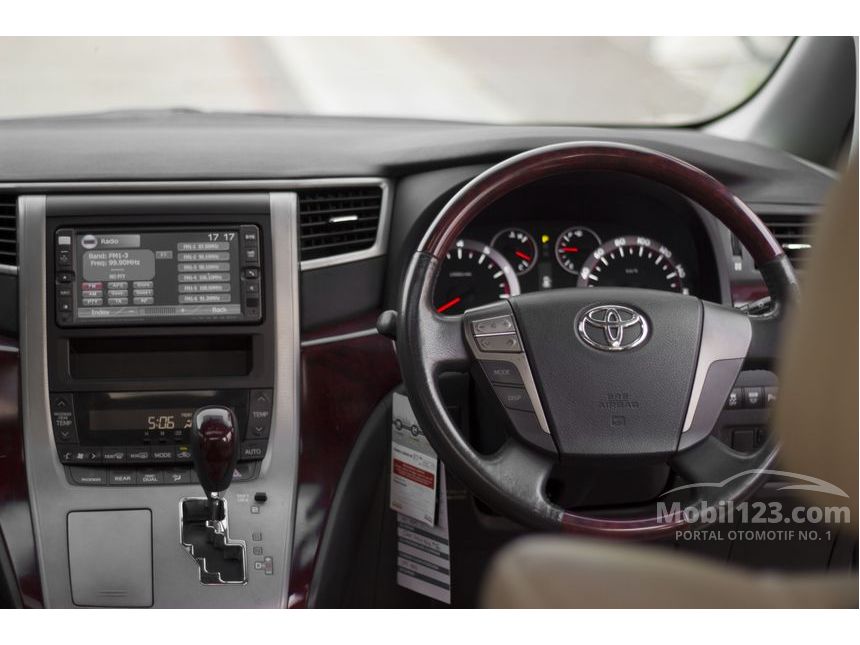 2008 Toyota Alphard MPV Minivans