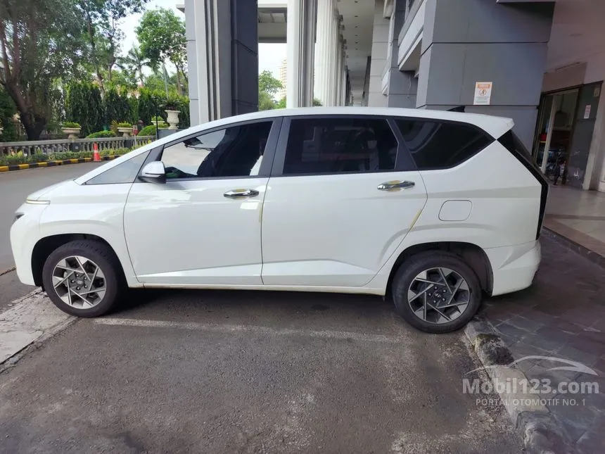 2022 Hyundai Stargazer Prime MPV
