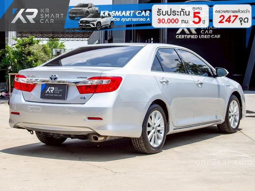 2014 Toyota CAMRY Hybrid Sedan