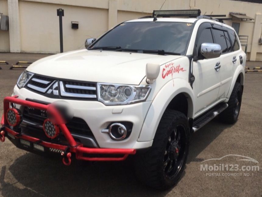 2014 Mitsubishi Pajero Sport Dakar SUV