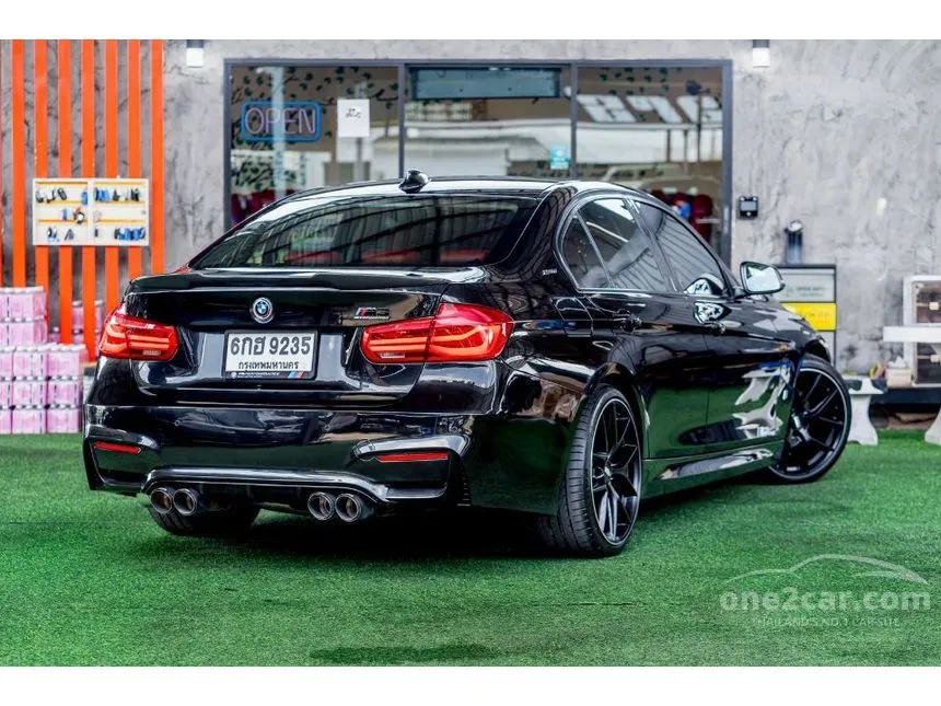 2018 BMW 330e Luxury Sedan