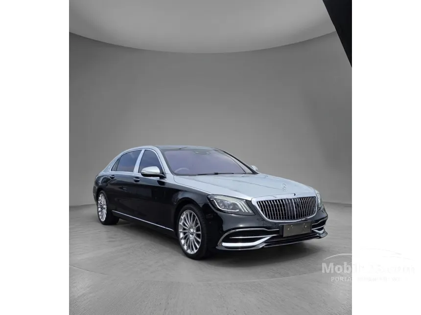 2018 Mercedes-Benz Mercedes-Maybach S560 Sedan