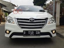 Toyota Kijang Grand Innova V 2.0 AT 2014 Putih Paket Tdp 16,5 Juta