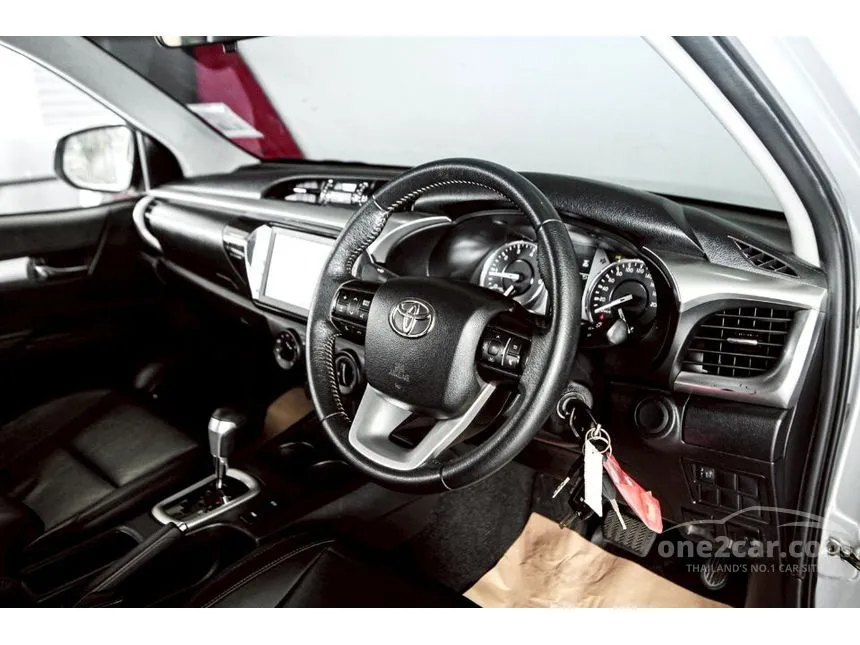 2022 Toyota HILUX REVO Z Edition Mid Double Cab Pickup