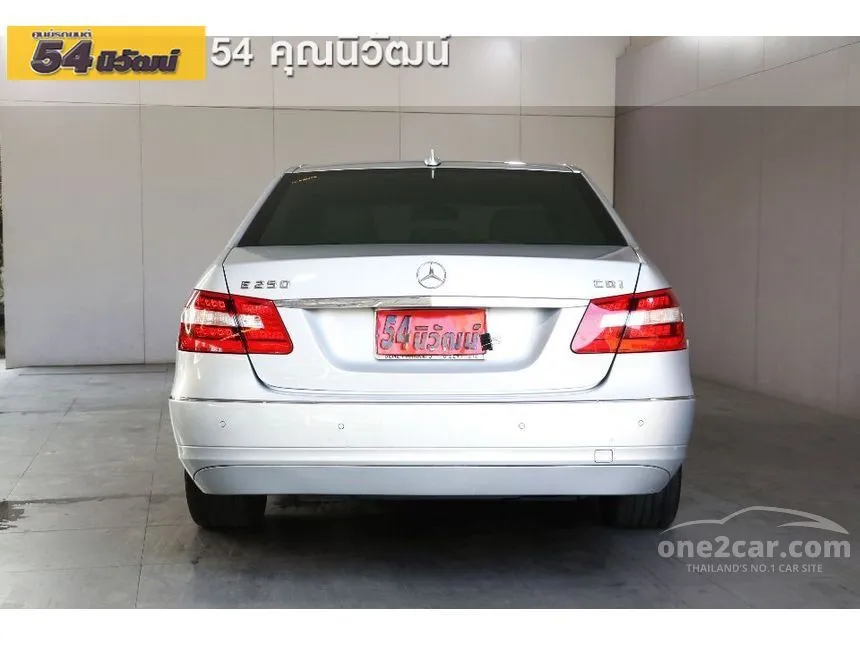 2011 Mercedes-Benz E250 CDI Elegance Sedan