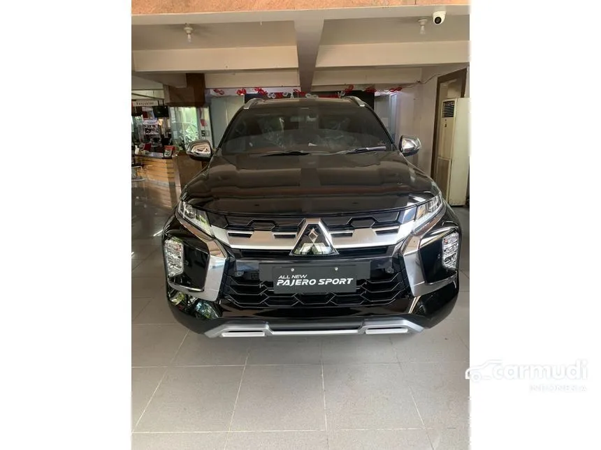 2024 Mitsubishi Pajero Sport Dakar SUV