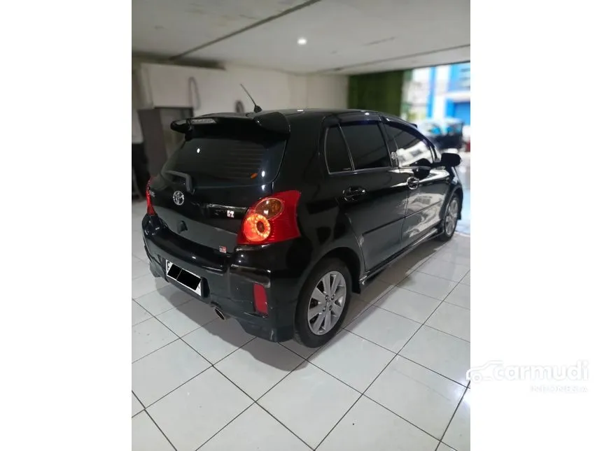 2012 Toyota Yaris S Hatchback