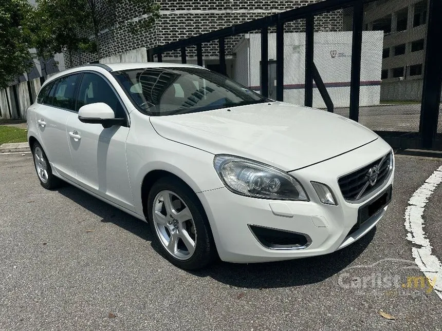 2014 Volvo V60 T4 Wagon