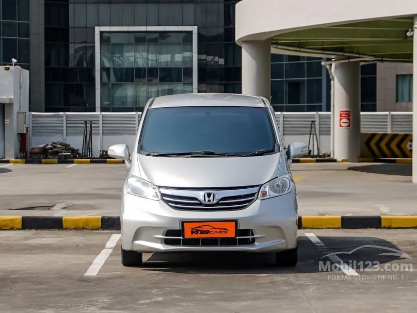 2013 Honda Freed S MPV