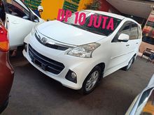 DP 10 JUTA 2013 Toyota Avanza 1.5 Veloz a/t PUTIH