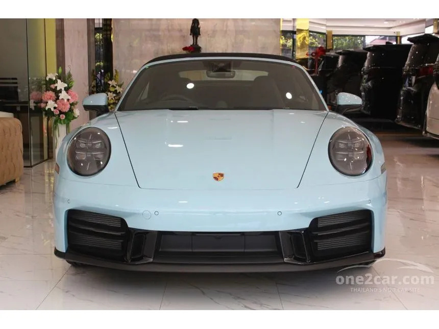 2025 Porsche 911 Carrera Convertible