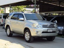 2012 Toyota Fortuner 2.7 (ปี 08-11) V SUV