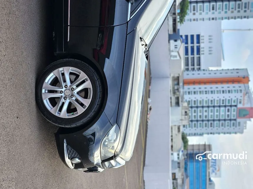 2013 Mercedes-Benz C200 Avantgarde CGI Sedan