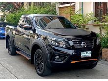 2019 Nissan NP 300 Navara 2.5 KING CAB Calibre E Pickup black edition