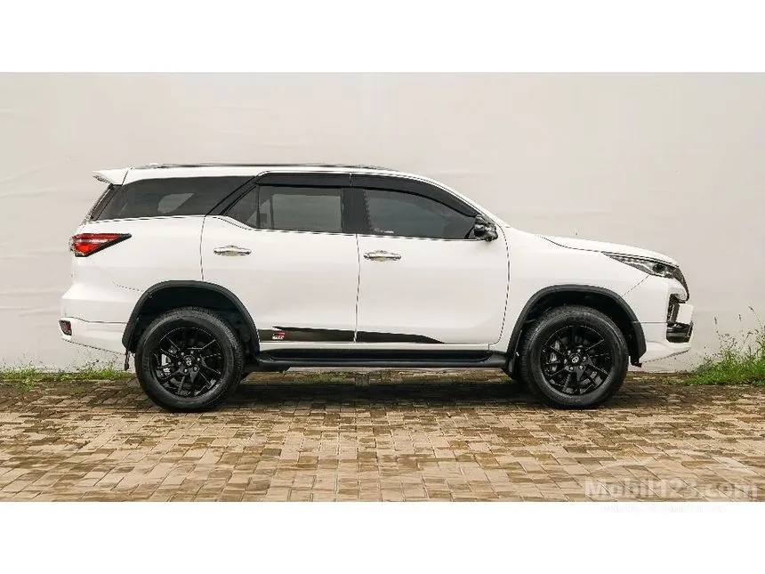 2024 Toyota Fortuner VRZ 4X2 SUV