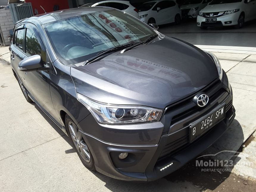 Jual Mobil  Toyota  Yaris  2021 TRD  Sportivo  1 5 di Jawa 