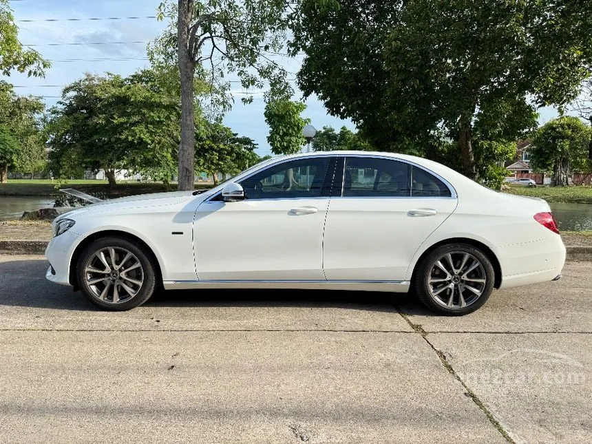 2019 Mercedes-Benz E350 e Avantgarde Sedan
