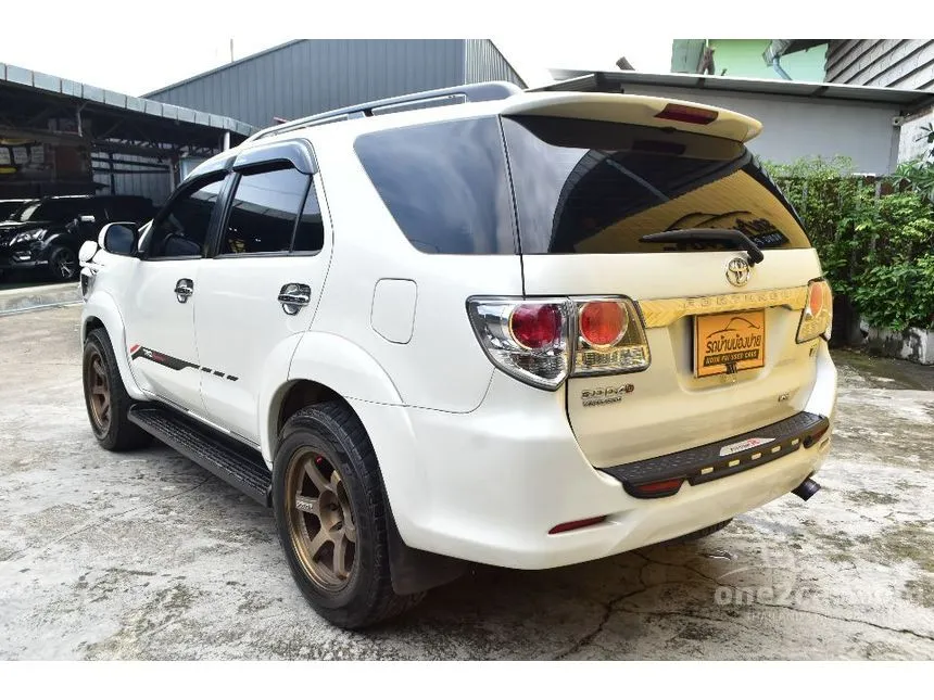 2013 Toyota FORTUNER V SUV