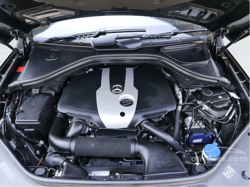 Mercedes-Benz ML250 CDI 2015 2.1 in กรุงเทพและปริมณฑล Automatic SUV สี ...