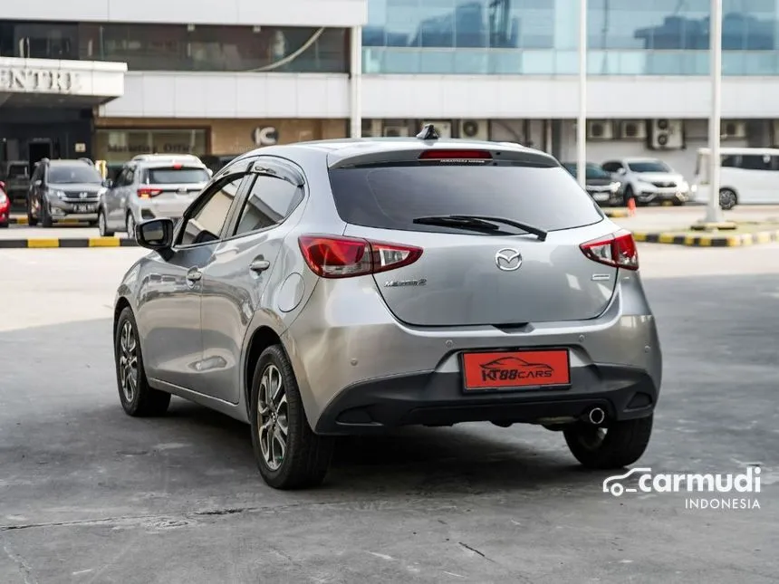 2015 Mazda 2 R Hatchback