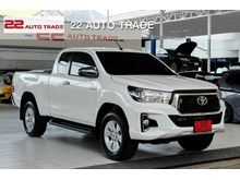 2019 Toyota Hilux Revo 2.4 SMARTCAB Prerunner E Pickup