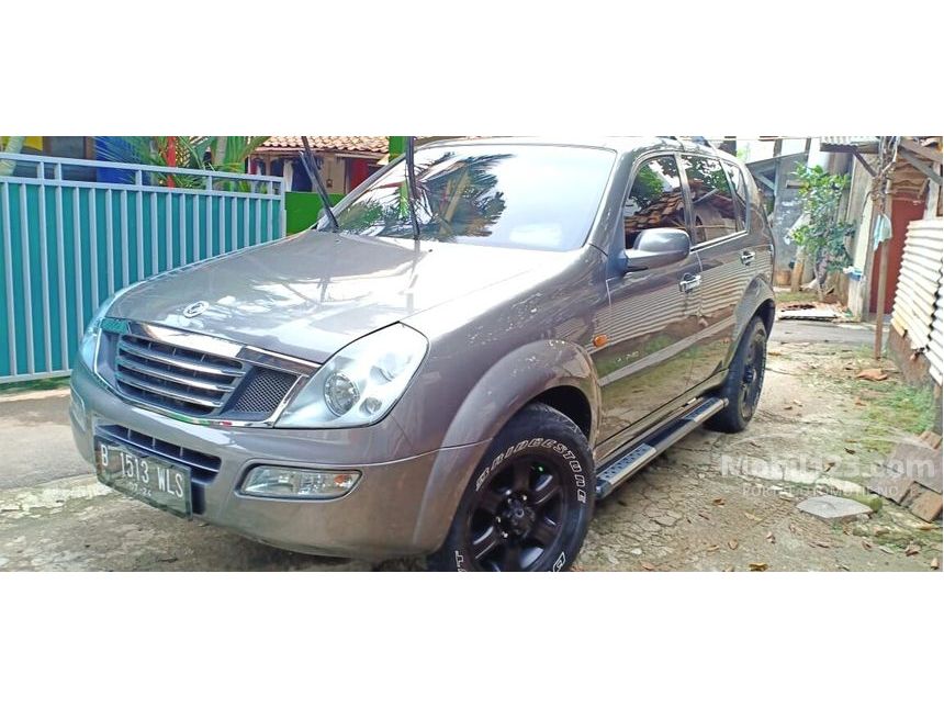 2002 SsangYong Rexton RX230 Deluxe SUV