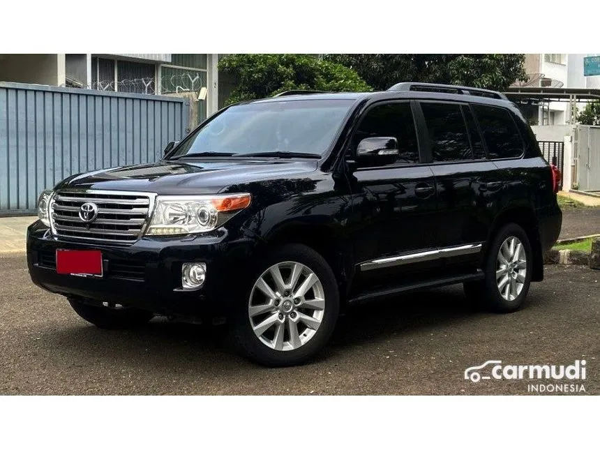 2014 Toyota Land Cruiser Full Spec E VX SUV