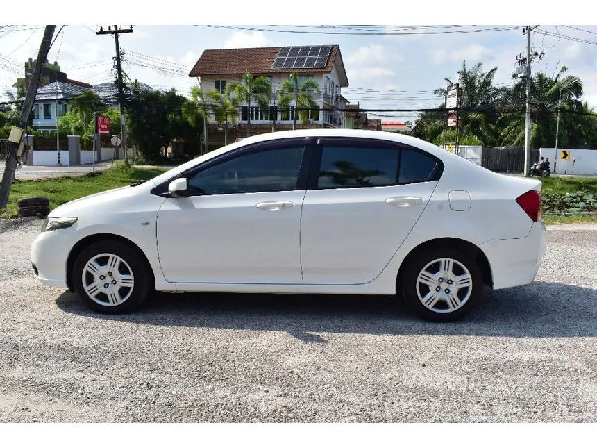 2013 Honda City S CNG Sedan