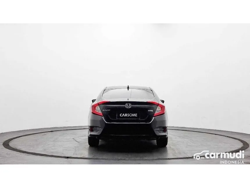 2018 Honda Civic ES Sedan