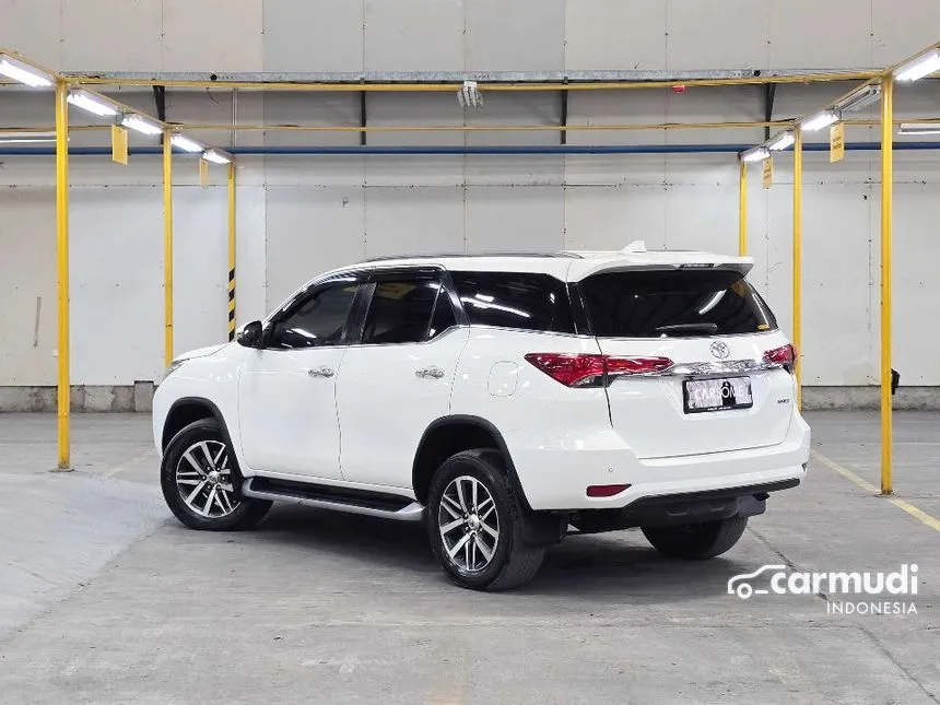 2017 Toyota Fortuner TRD 4X2 SUV