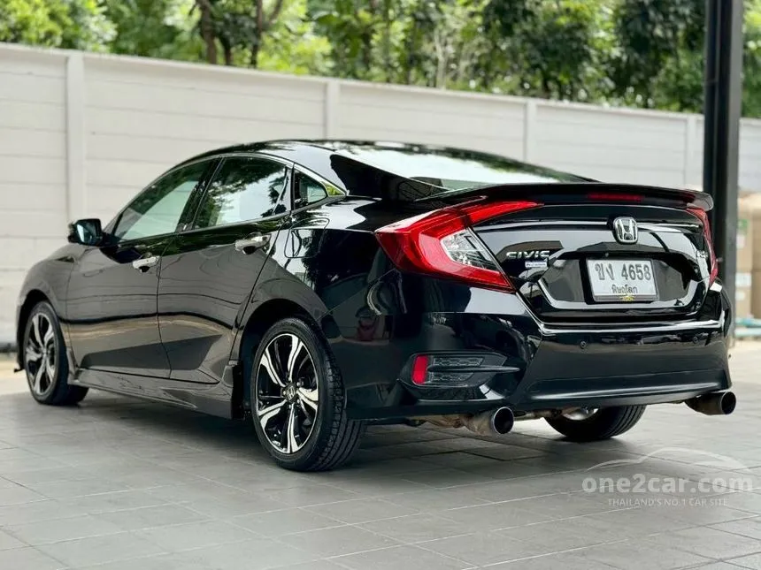2017 Honda CIVIC Turbo RS Sedan