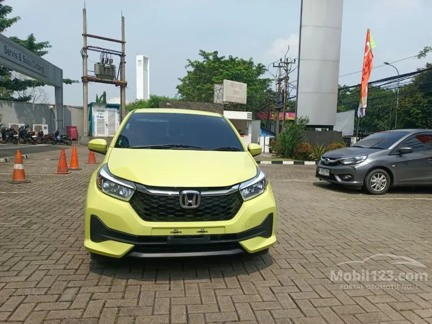 Jual Mobil Honda Brio 2024 E Satya 1.2 di DKI Jakarta Automatic Hatchback Hijau Rp 157.000.000