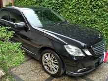 2010 Mercedes-Benz E300 3.0 Avantgarde AMG Sedan