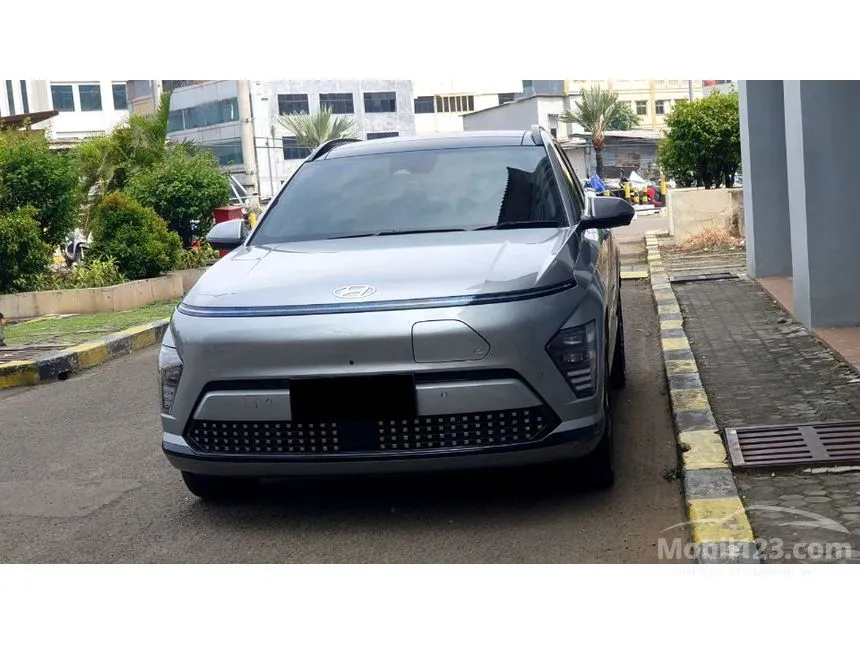 2024 Hyundai Kona Signature Long Range SUV