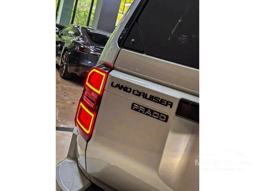 2025 Toyota Land Cruiser Prado Kakadu SUV