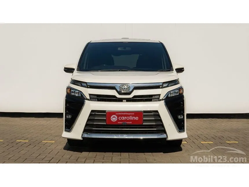 Jual Mobil Toyota Voxy 2018 2.0 di Jawa Barat Automatic Wagon Putih Rp 361.000.000