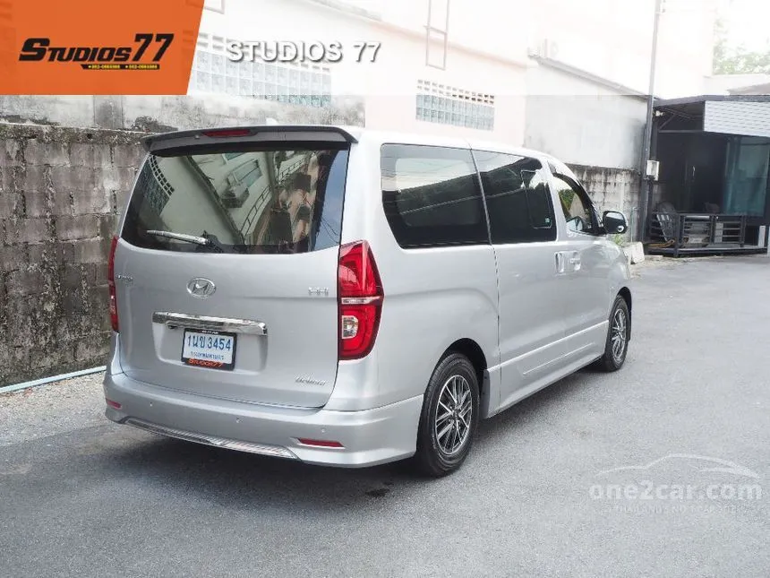 2020 Hyundai H-1 Deluxe Van