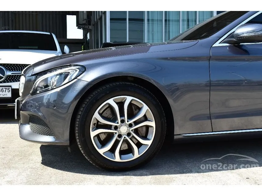 2016 Mercedes-Benz C350 e Avantgarde Sedan