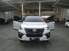 2019 Toyota Fortuner 2.4 TRD SUV